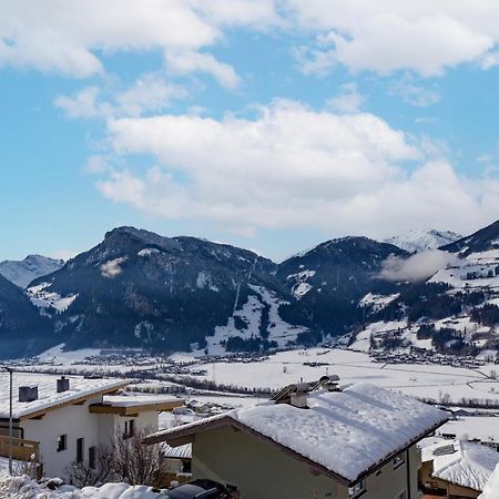 Monis Apartment Ramsau im Zillertal Exterior photo